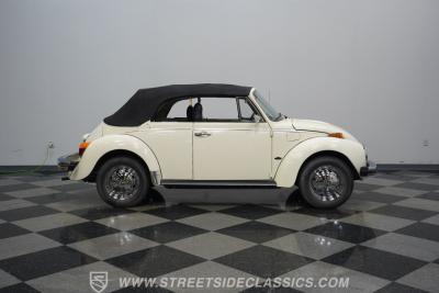 1975 Volkswagen Super Beetle Convertible