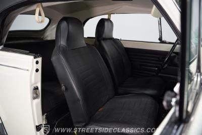 1975 Volkswagen Super Beetle Convertible