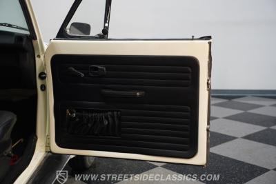 1975 Volkswagen Super Beetle Convertible