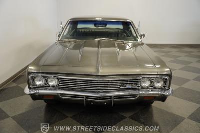 1966 Chevrolet Biscayne 502 Restomod