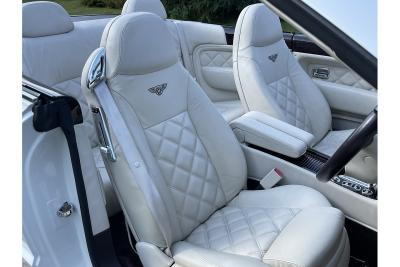 2010 Bentley AZURE T