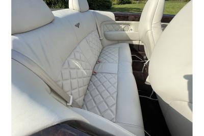 2010 Bentley AZURE T