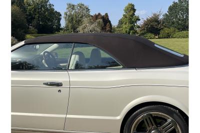 2010 Bentley AZURE T