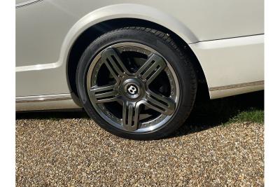 2010 Bentley AZURE T