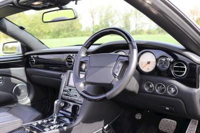 2006 Bentley AZURE