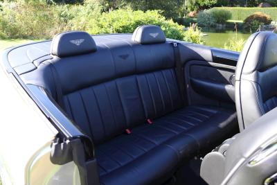 2006 Bentley AZURE