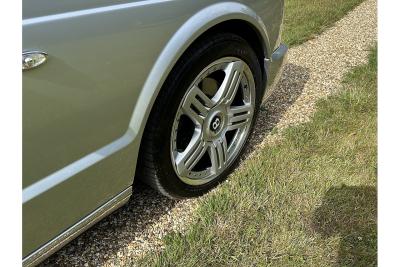 2006 Bentley AZURE