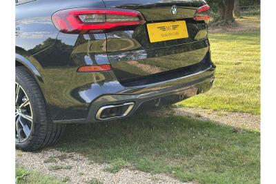 2024 BMW X5 M50i V8