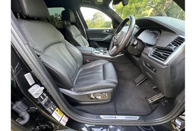 2024 BMW X5 M50i V8