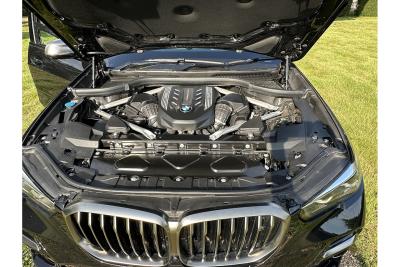 2024 BMW X5 M50i V8
