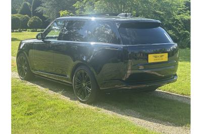 2022 Land Rover Range Rover D350 MHEV First Edition