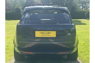 2022 Land Rover Range Rover D350 MHEV First Edition