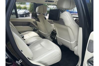 2022 Land Rover Range Rover D350 MHEV First Edition