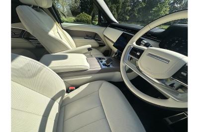 2022 Land Rover Range Rover D350 MHEV First Edition