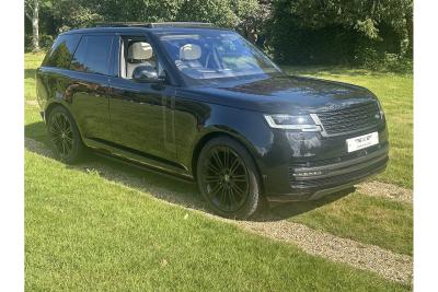 2022 Land Rover Range Rover D350 MHEV First Edition