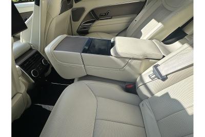 2022 Land Rover Range Rover D350 MHEV First Edition