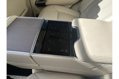 2022 Land Rover Range Rover D350 MHEV First Edition