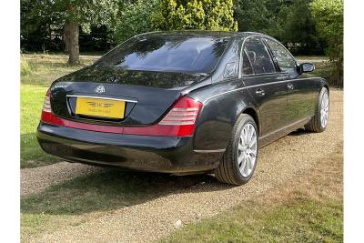 2004 AC Maybh 57 Saloon