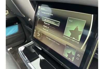 2022 Rolls - Royce Cullinan V12
