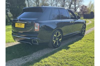 2022 Rolls - Royce Cullinan V12