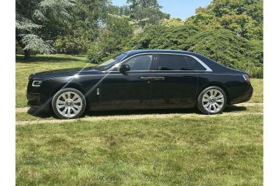 Rolls - Royce Ghost EWB V12