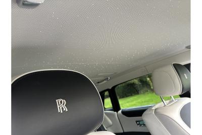 Rolls - Royce Ghost EWB V12