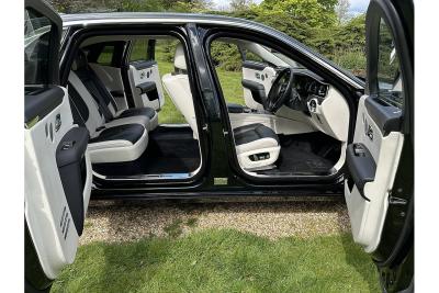 Rolls - Royce Ghost EWB V12
