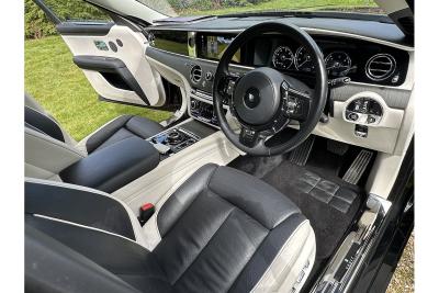 Rolls - Royce Ghost EWB V12