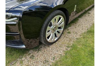 Rolls - Royce Ghost EWB V12