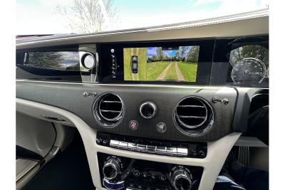 Rolls - Royce Ghost EWB V12
