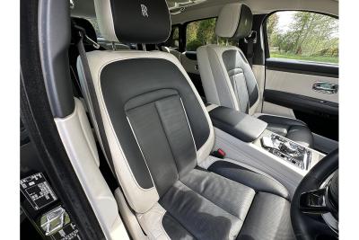 Rolls - Royce Ghost EWB V12