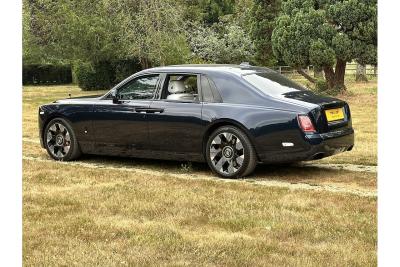 Rolls - Royce Phantom V12