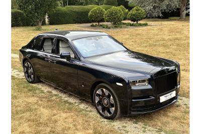 Rolls - Royce Phantom V12