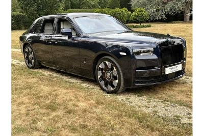 Rolls - Royce Phantom V12
