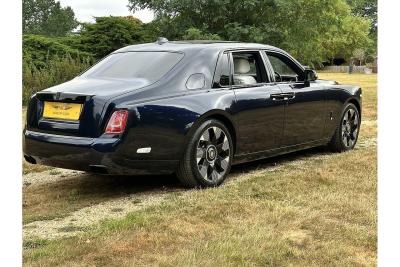 Rolls - Royce Phantom V12