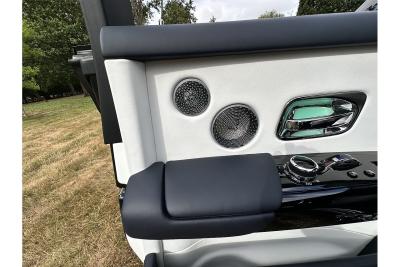 Rolls - Royce Phantom V12
