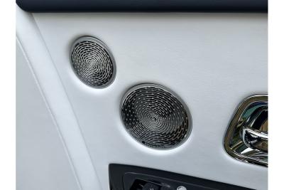 Rolls - Royce Phantom V12
