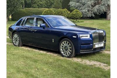 Rolls - Royce Phantom V12
