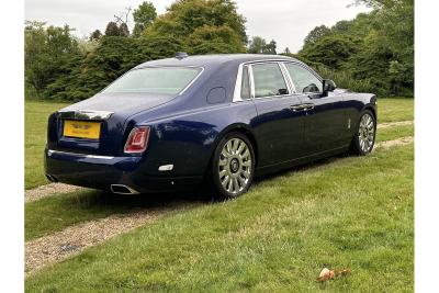 Rolls - Royce Phantom V12