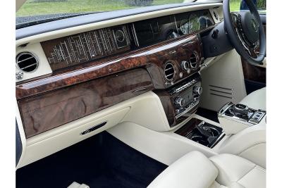 Rolls - Royce Phantom V12