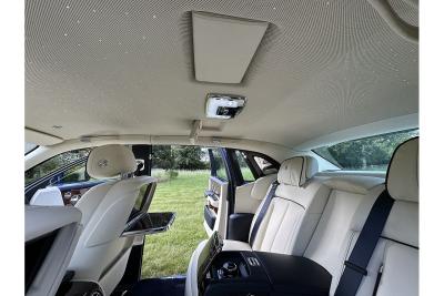 Rolls - Royce Phantom V12