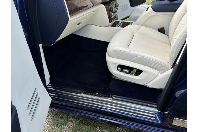 Rolls - Royce Phantom V12