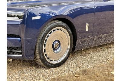 2018 Rolls - Royce Phantom V12