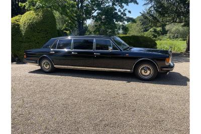 Rolls - Royce Silver Spirit 6 Door stretch limo