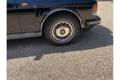 Rolls - Royce Silver Spirit 6 Door stretch limo