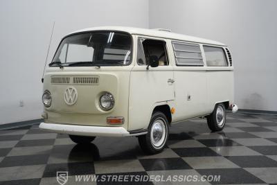 1968 Volkswagen Type 2 Westfalia Campmobile