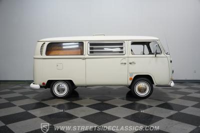 1968 Volkswagen Type 2 Westfalia Campmobile