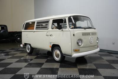 1968 Volkswagen Type 2 Westfalia Campmobile