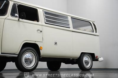 1968 Volkswagen Type 2 Westfalia Campmobile