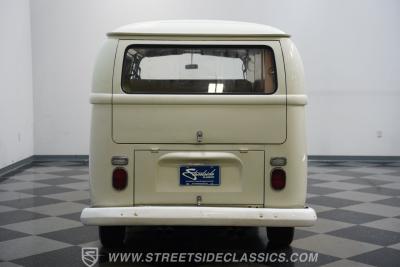 1968 Volkswagen Type 2 Westfalia Campmobile